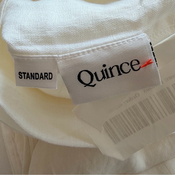QUINCE Classic White 100% Italian Linen Standard Pillowcase Set of 2 NWOT - Picture 2 of 4